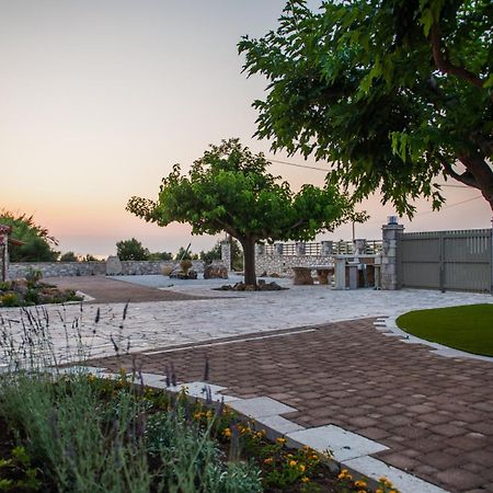 קיפריסיה Terra Helios Suites & Studios מראה חיצוני תמונה