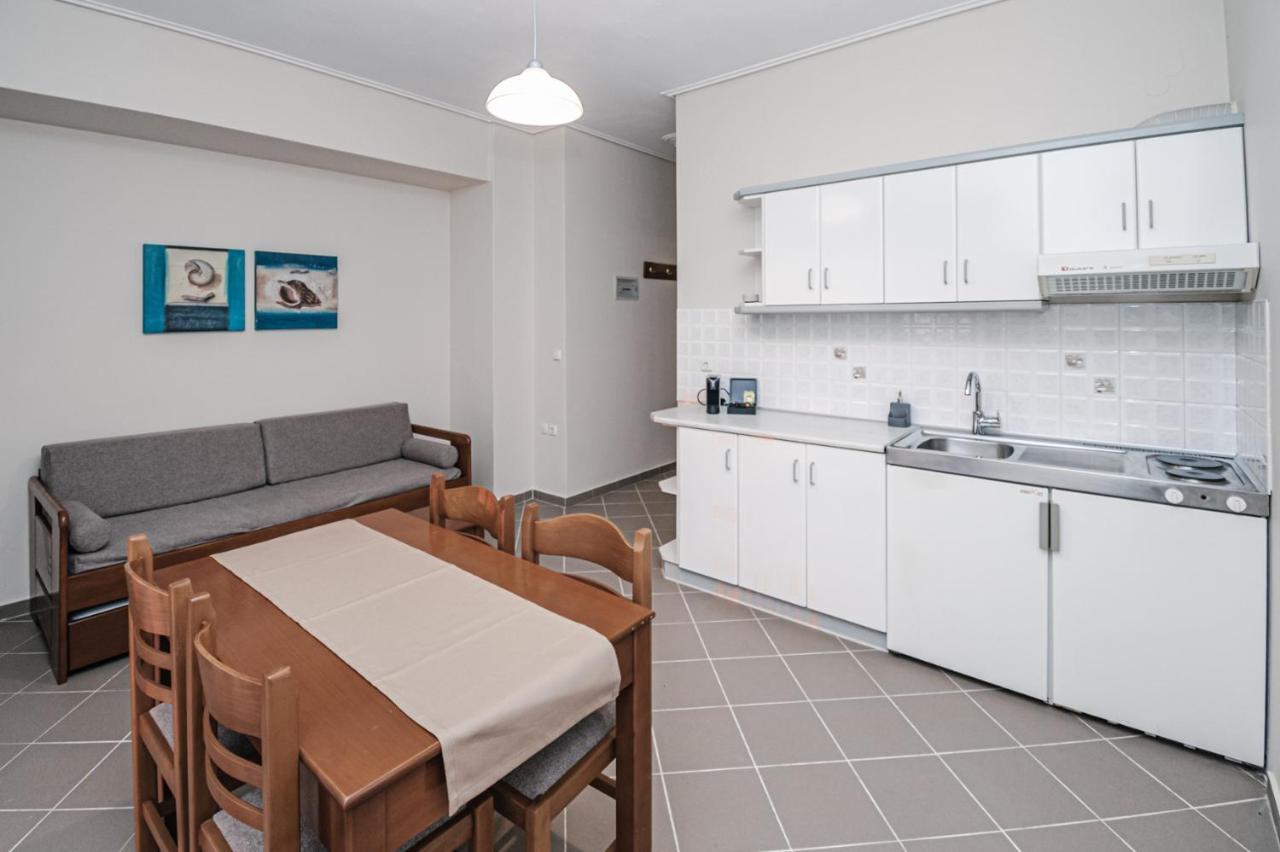 קיפריסיה Terra Helios Suites & Studios חדר תמונה