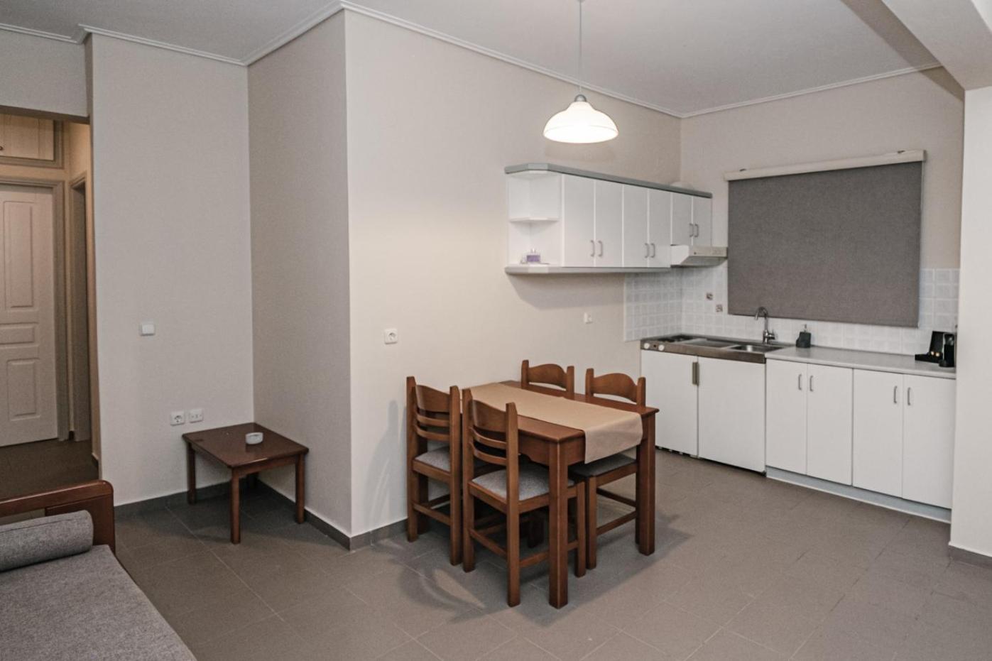 קיפריסיה Terra Helios Suites & Studios חדר תמונה